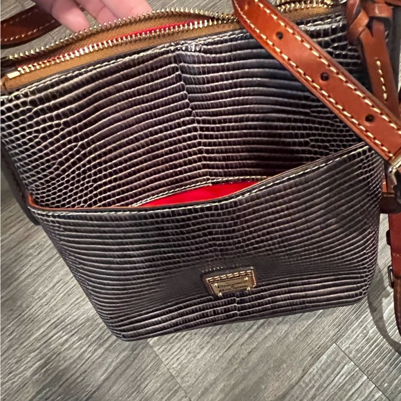 Dooney & Bourke snakeskin crossbody - Picture 5 of 9